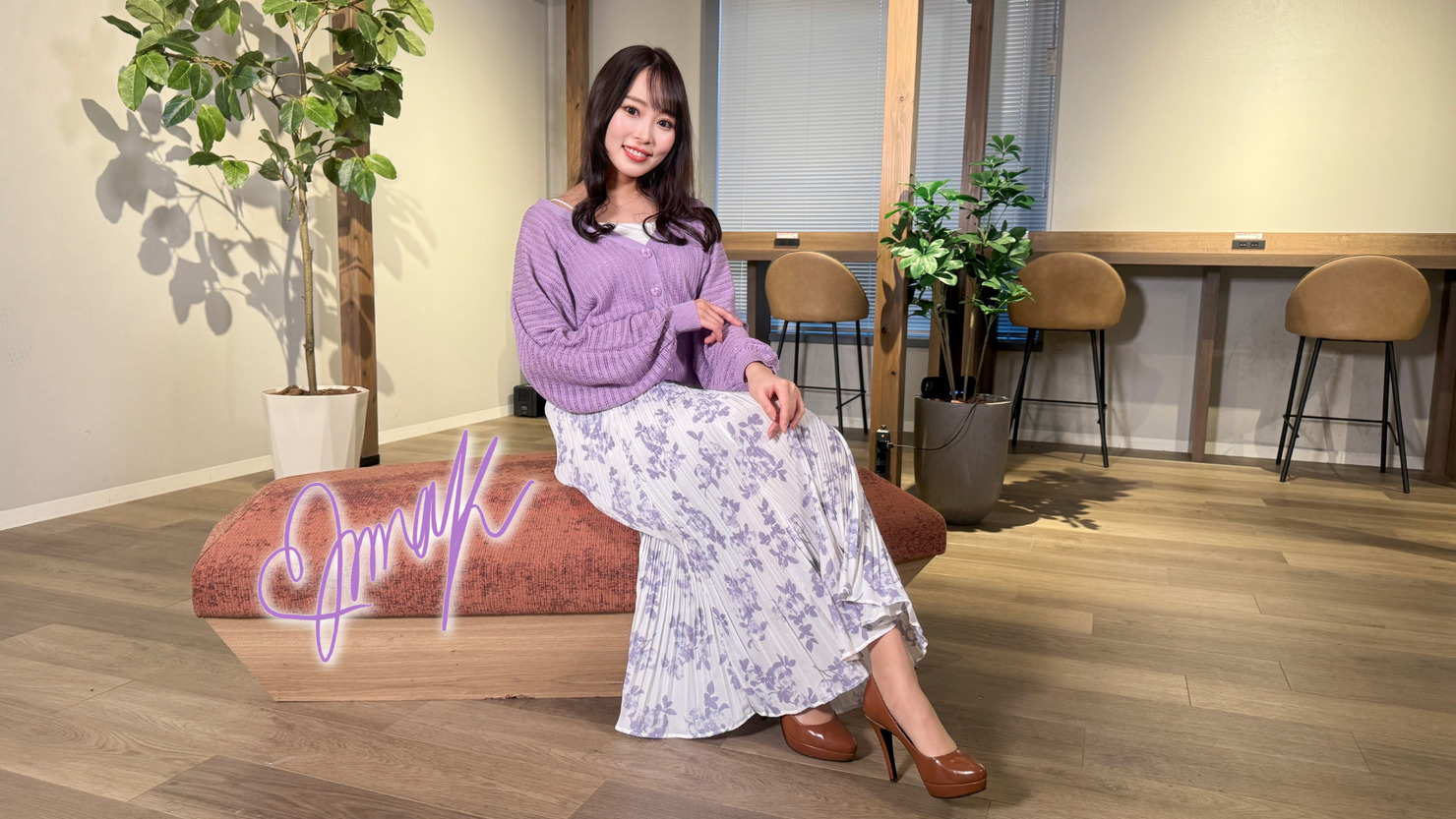 亀澤杏菜のサイン入り写真 #1/2000 - 「全力アピール～アダムシアター