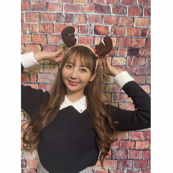 日本レースクイーン大賞２０２３ ファイナリスト 上運天美聖のサイン入り写真 #1881/2000