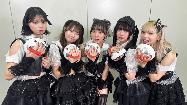 Lily of the valley /メンバー全員のサイン入り写真 #754/2000