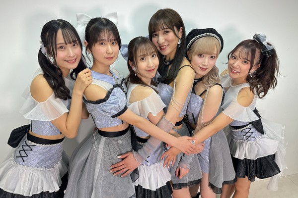 アイドルカレッジ/メンバー6人のサイン入り写真②  #97/2000