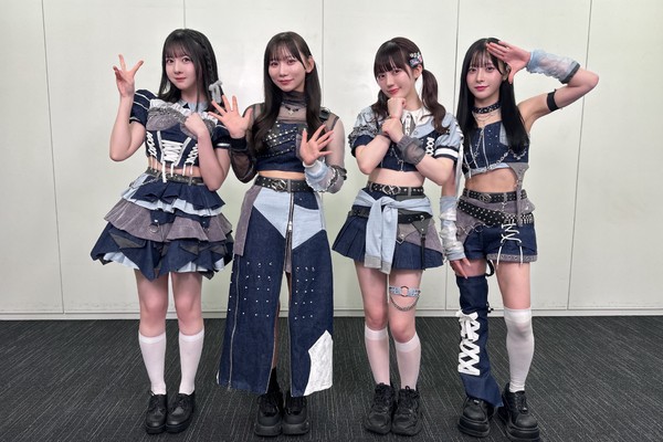 yosugala/メンバー全員のサイン入り写真① #238/2000