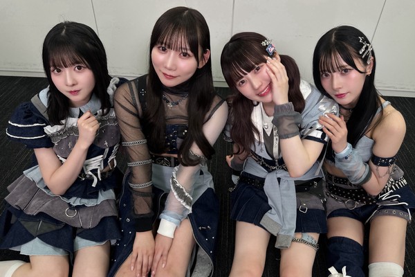 yosugala/メンバー全員のサイン入り写真② #793/2000