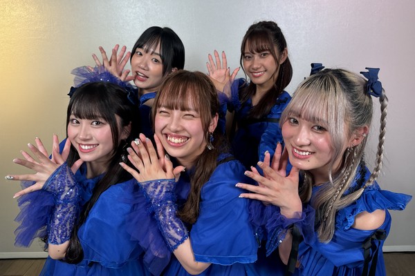 fishbowl /メンバー全員のサイン入り写真②  #1752/2000