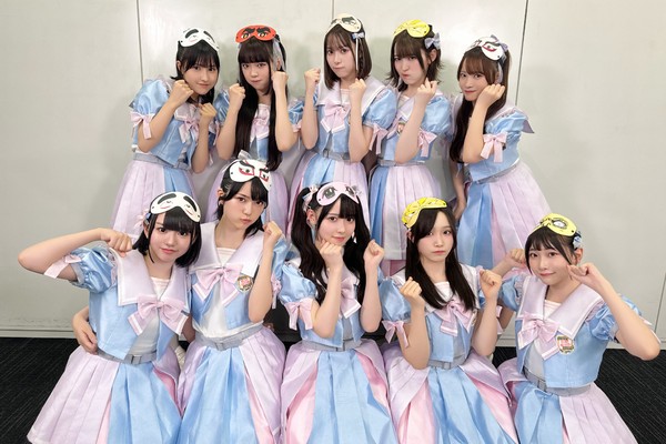 高嶺のなでしこ/モノ当てクイズに挑戦したメンバー全員のサイン入り写真 #223/2000