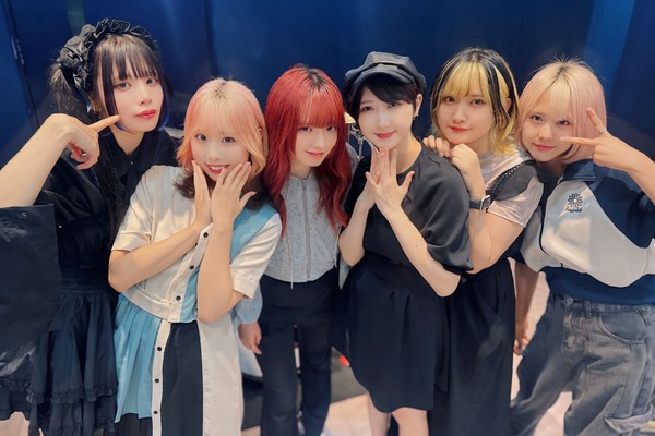 ステミレイツ／☆祝☆ ランキング２位 メンバー全員のサイン入り記念写真 #1904/2000