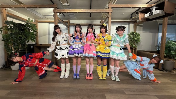 UtaGe!／メンバー７人のサイン入り写真② #424/2000