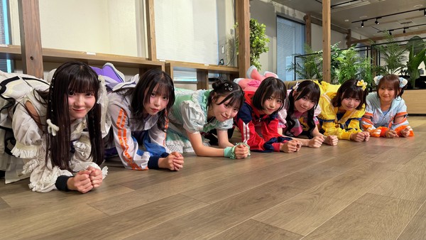 UtaGe!／メンバー７人のサイン入り写真⑤ #1439/2000