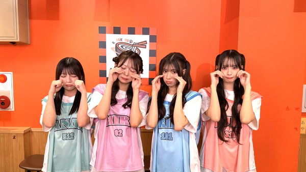 わーすた／メンバー４人のサイン入り写真⑤ #672/2000