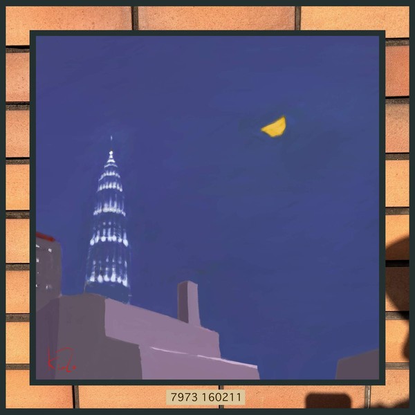 Tower and moon in Kuala Lumpur 7973 ／クアラルンプルの塔と月