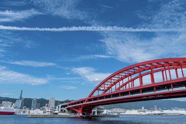 海と橋梁